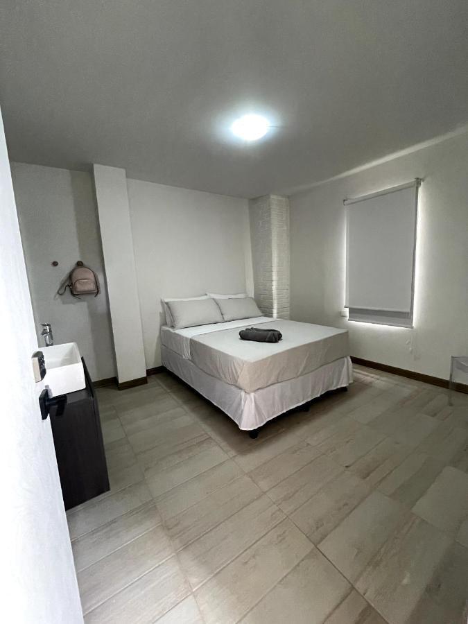 Nina'S - Juan Santamaria Hotel Desamparados  Buitenkant foto